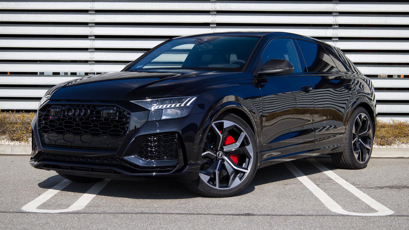 wynajem audi rsq8