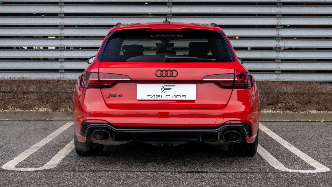 Audi RS4