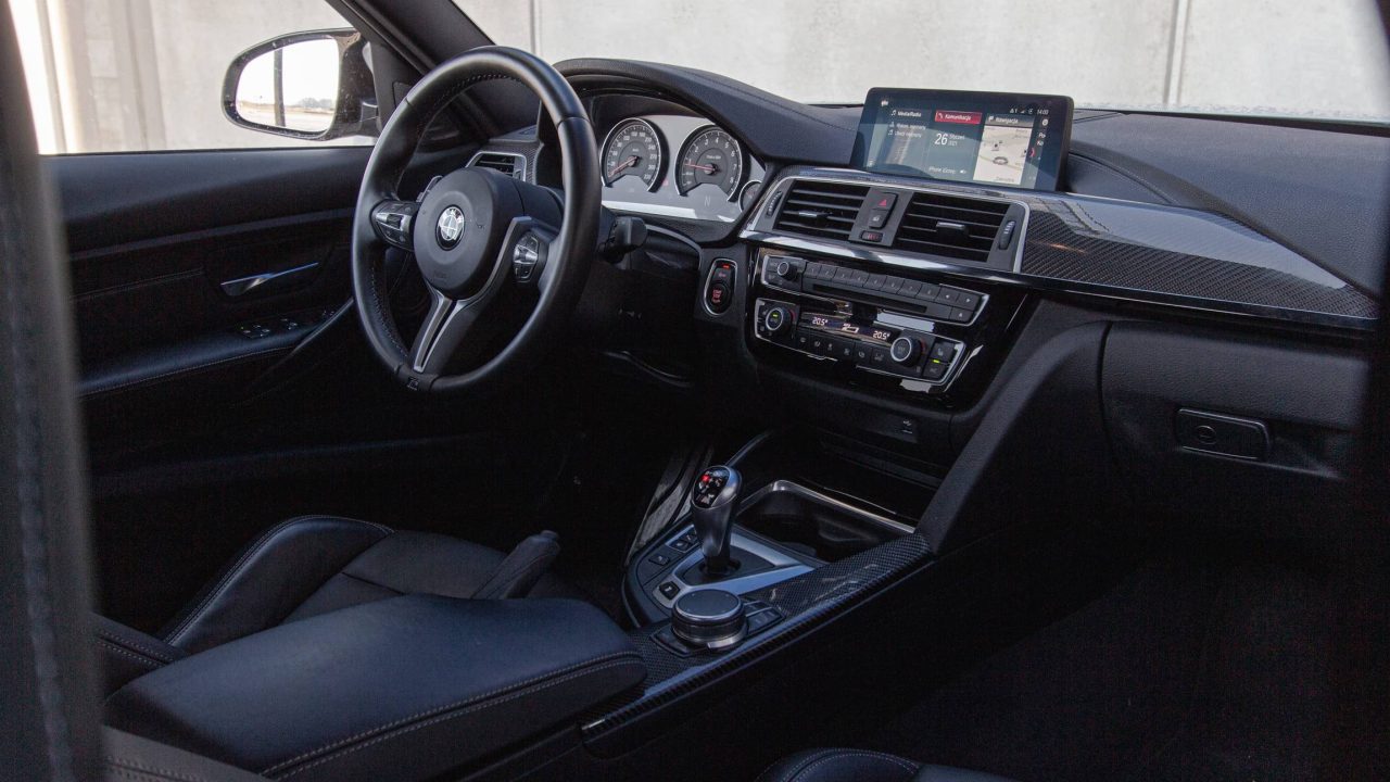 BMW M3 COMPETITION (5)