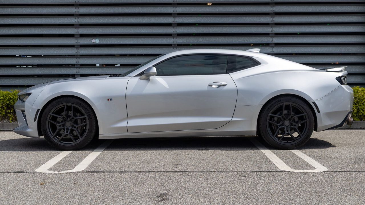 Chevrolet Camaro SS (5)