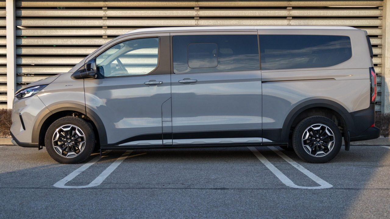 Ford Tourneo Custom
