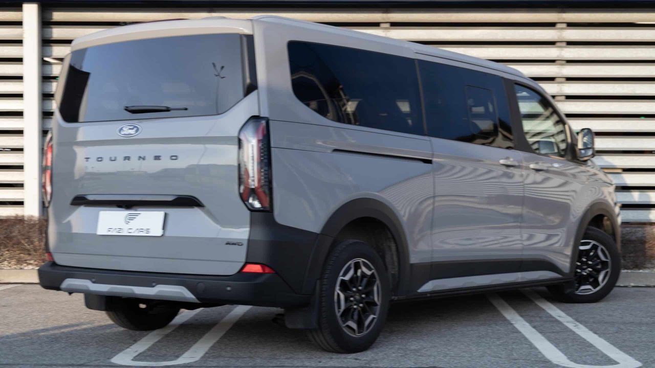 Ford Tourneo Custom