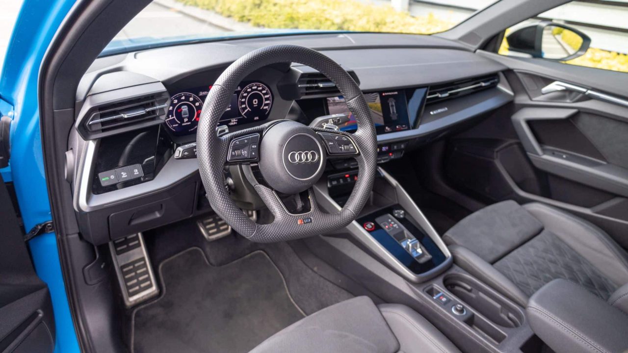 Audi RS3 Niebieska