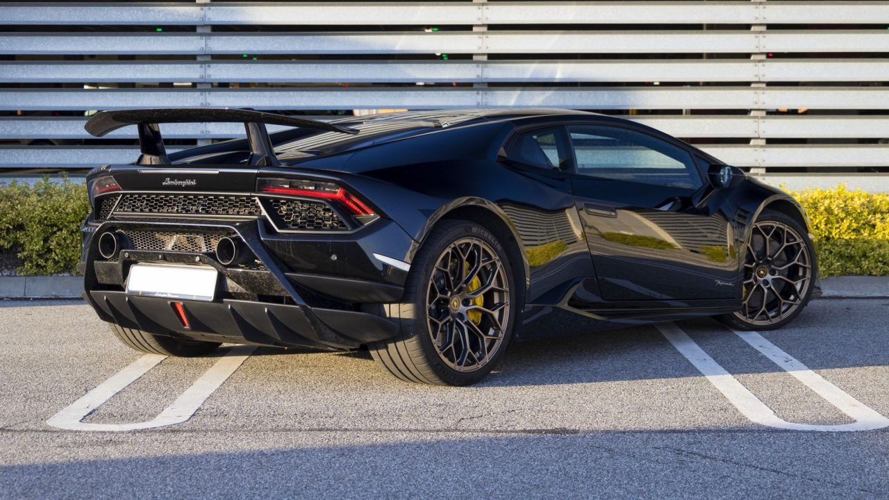 Lamborghini Huracan Performante