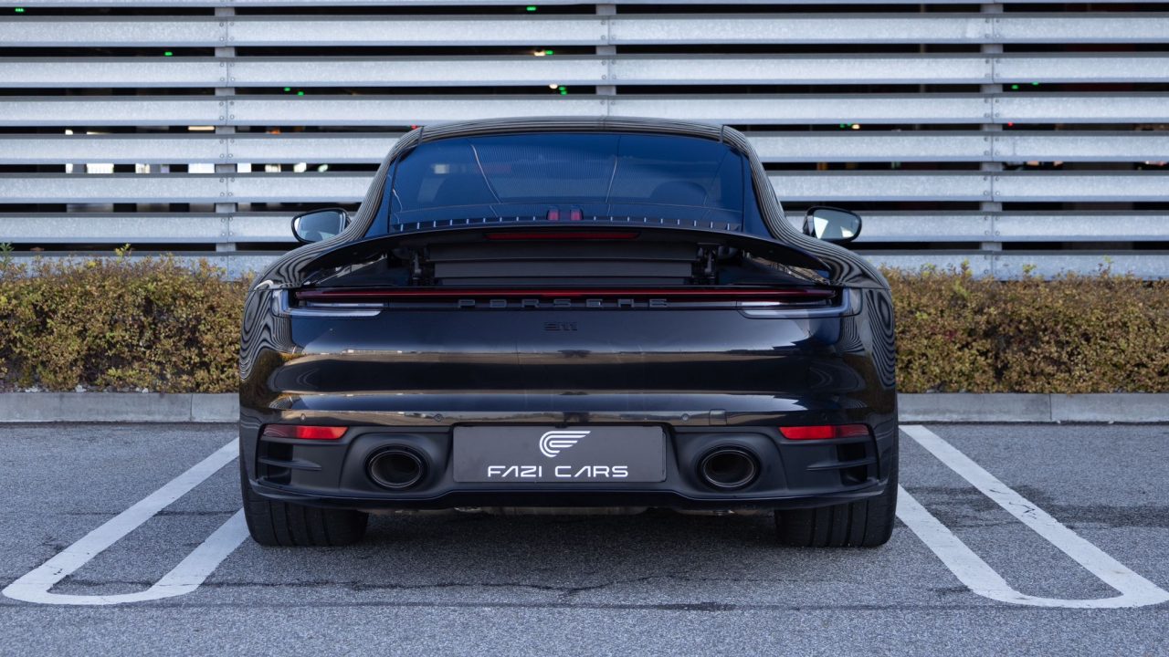 Porsche 911 Carrera 4S