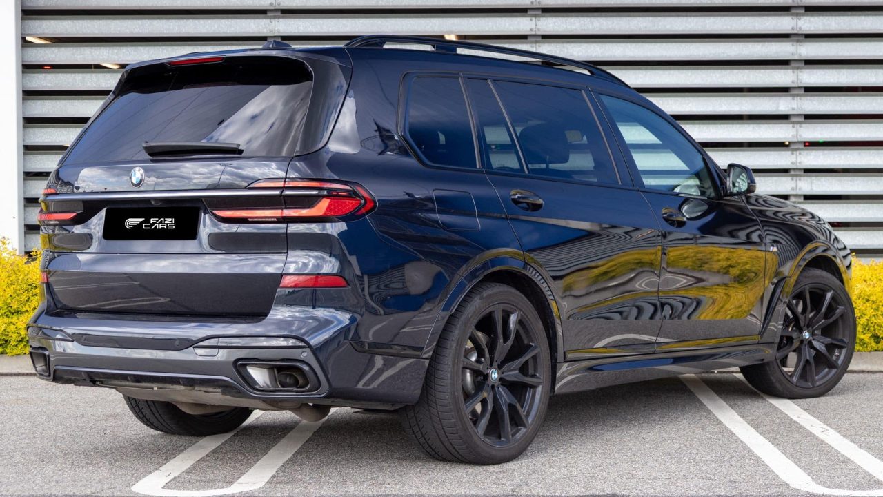 BMW X7 M40d