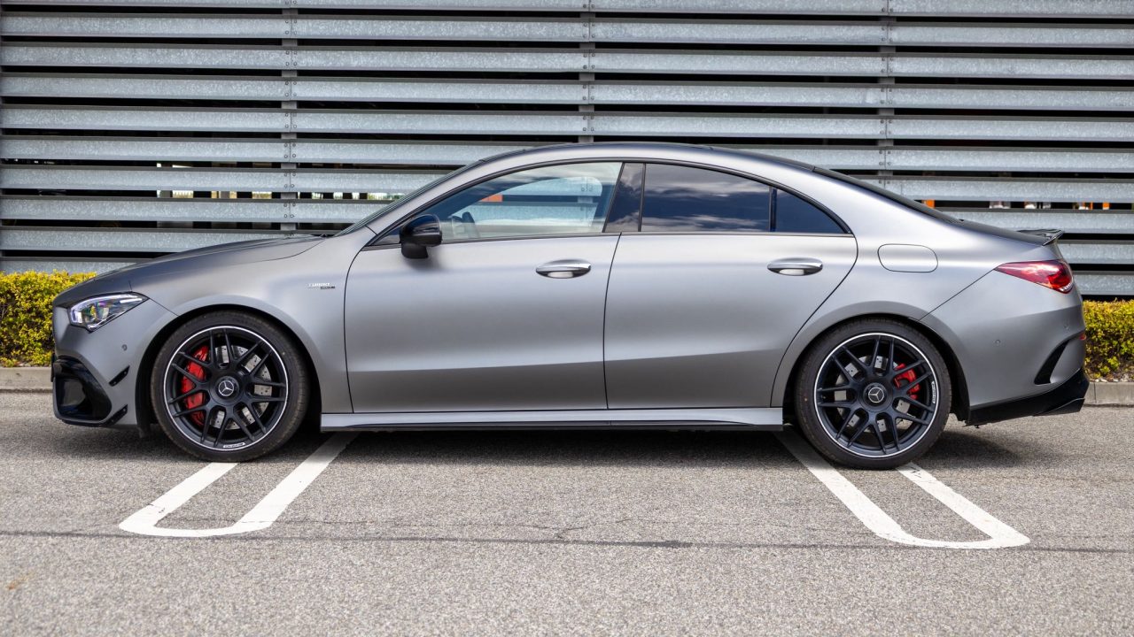 Mercedes CLA45s AMG (5)
