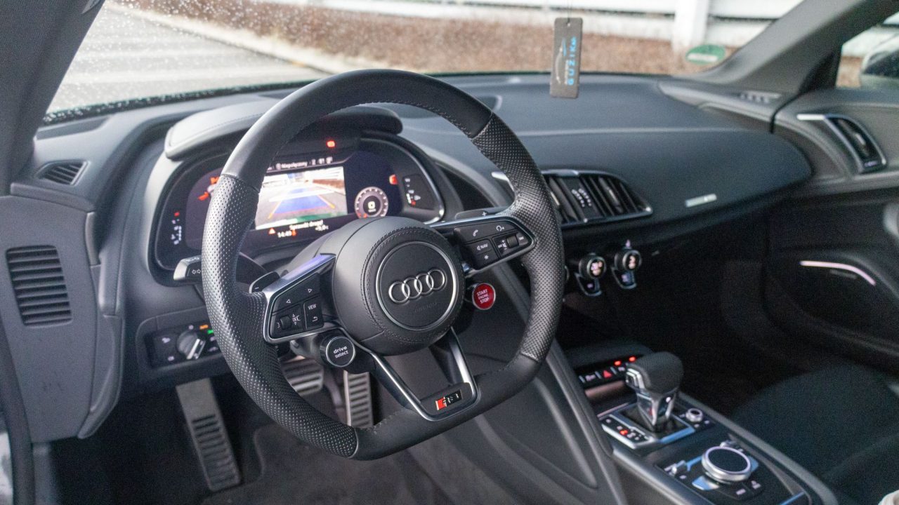 Audi R8 RWD