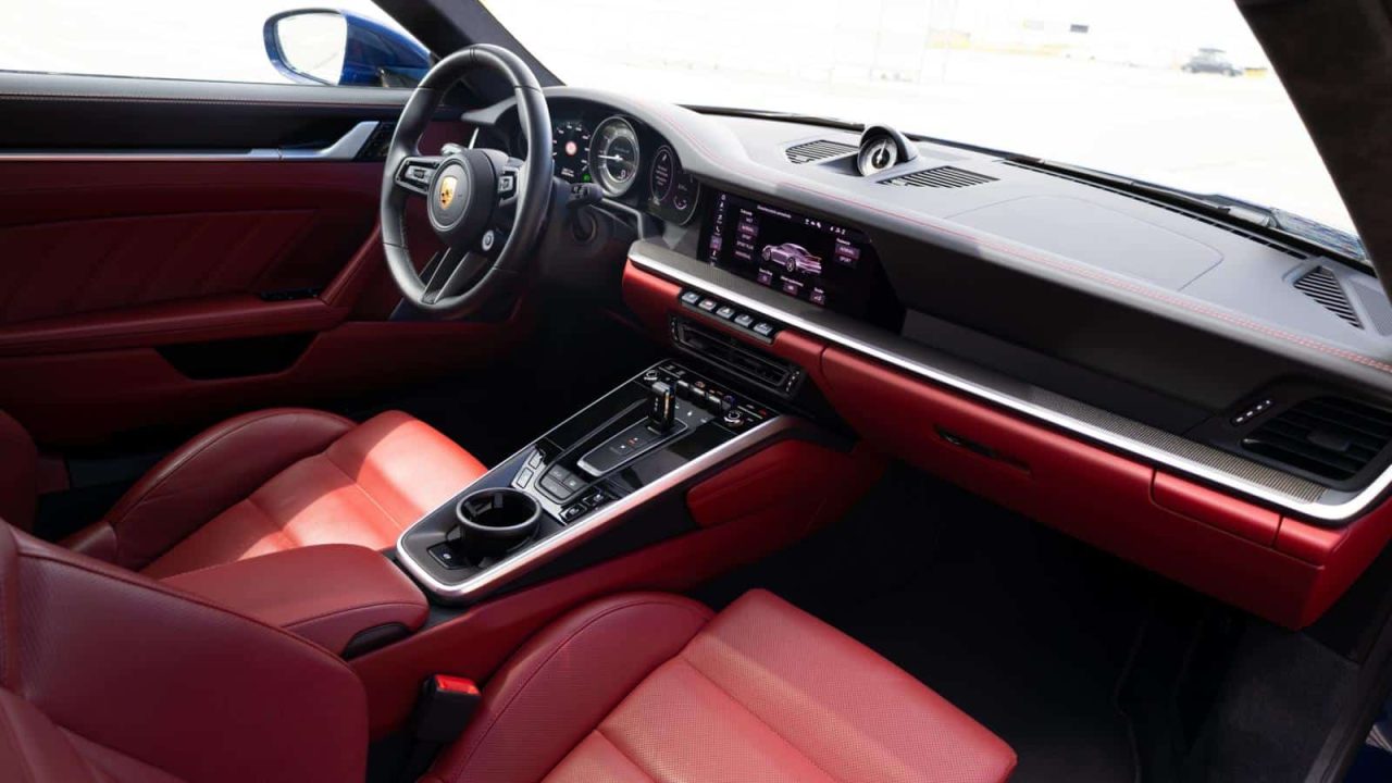 Porsche 911 Turbo S (992)