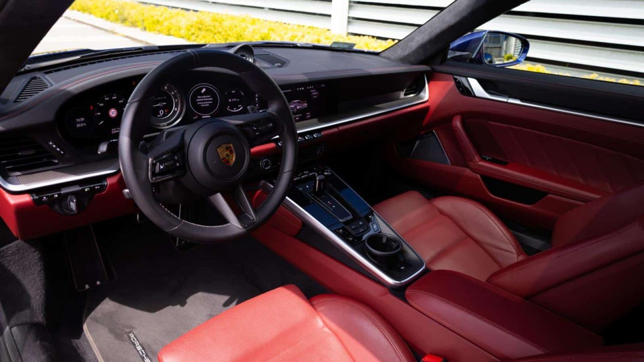 Porsche 911 Turbo S (992)