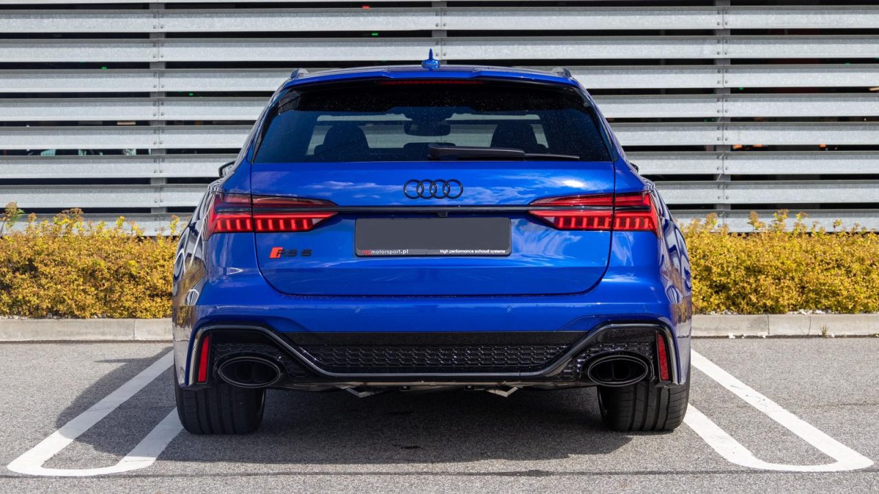 AUDI RS6