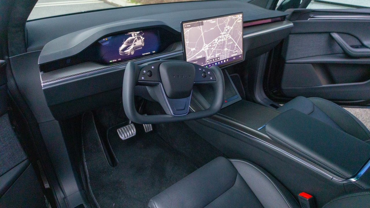 Tesla X Plaid