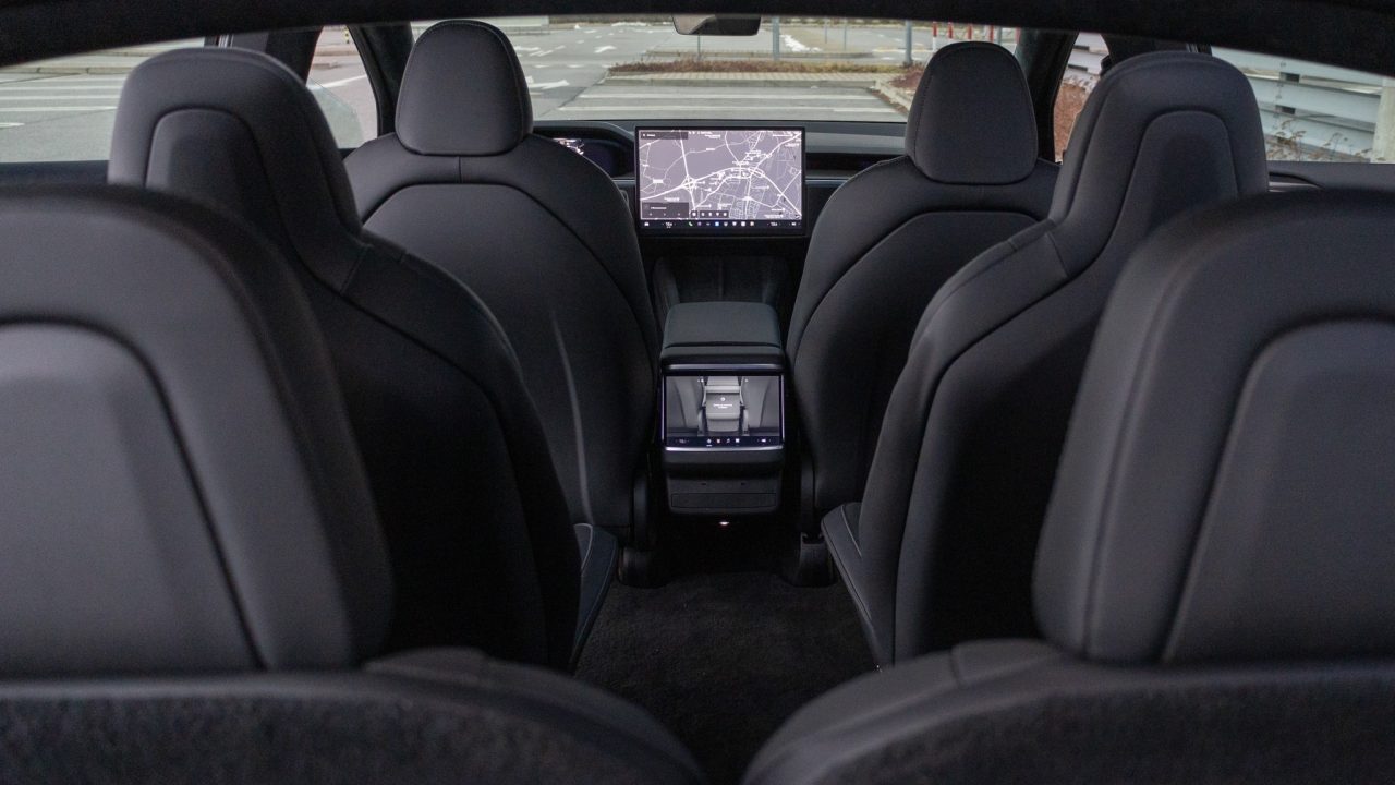 Tesla X Plaid